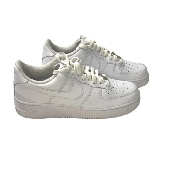 Mens Nike Air Force 1 '07 - Triple White‎ [CW2288-111]  US Size 10 NEW IN BOX - Picture 1 of 9